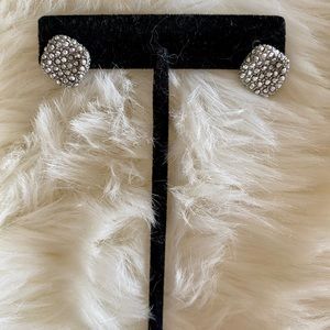 Silver colored earrings studs